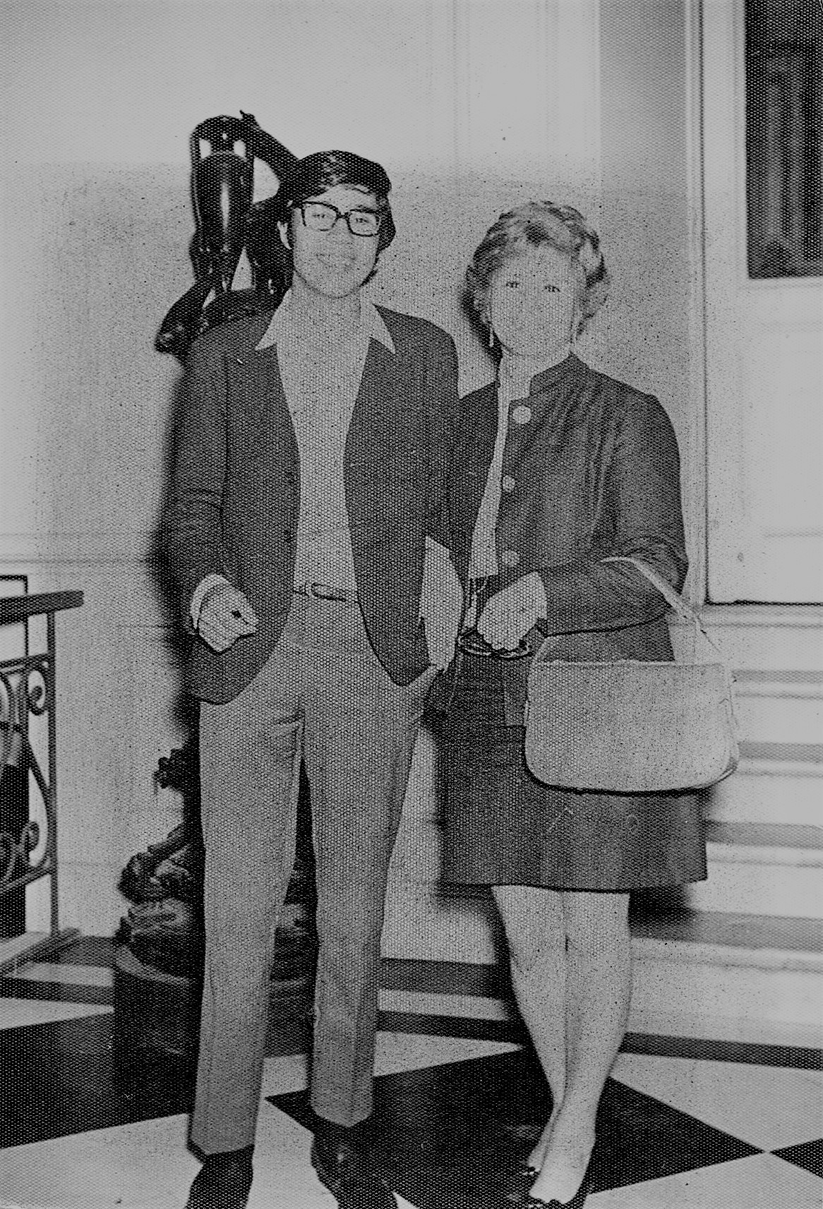 Carlos Salcedo y su madre Carlos Salcedo y su madre