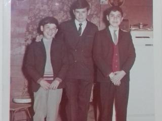 Gregorio Gaete con sus hermanos